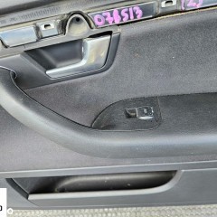 Boczek Boczki Drzwi Czarny Welur Soul Komplet Korbka Tyl Audi A4 B6 B7 EUROPA