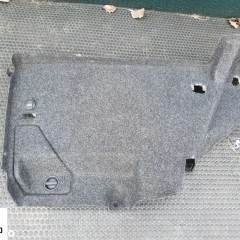 Boczek Bagaznika PRAWY Tapicerka Zaślepka Zapalniczka Gniazdo Antracyt Czarna Welur VW Golf IV 4 3D 3 Drzwi