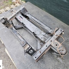 Sanki Belka Wózek Zawieszenia Trawers Przod Przednia Resor Pioro Mercedes Sprinter 901 902 VW LT