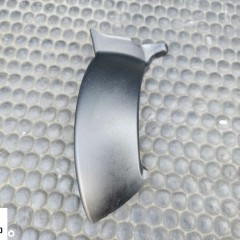 Oslona 8K9827279A 8K9827280A Oslony Maskownica Zawiasow Zawiasu Zawias Klapy Bagaznika Audi A4 B8 Avant Kombi