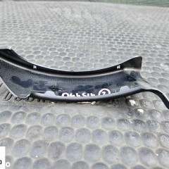 Oslona 8K9827279A 8K9827280A Oslony Maskownica Zawiasow Zawiasu Zawias Klapy Bagaznika Audi A4 B8 Avant Kombi