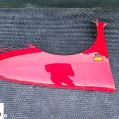 Blotnik Prawy Nadkole Przod Przedni LP3G Czerwone Seat Cordoba I 1 Ibiza