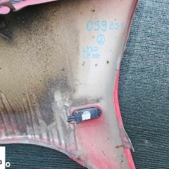 Blotnik Prawy Nadkole Przod Przedni LP3G Czerwone Seat Cordoba I 1 Ibiza