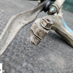 Zwrotnica 8E0258F 8E0407242B Zawieszenie Piasta Czujnik ABS Przednia Przód Prawa AUDI A4 B6 B7