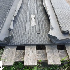 Listwa Listwy Próg Nakładka Zaślepka Progu Lewa Prawa Komplet Szara Audi A4 B6 Sedan Kombi