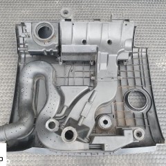 Pokrywa 03C129607 06A103638A Silnika Obudowa Oslona 1.6 FSI  VW Golf 5 V Touran