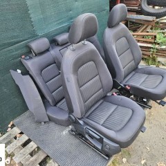 Fotele Fotel Kanapa Skladana Ciemne Grzane Elektryczne Ledzwia Podswietlanie  Audi A4 B8 Kombi Avant