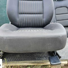 Fotele Fotel Kanapa Skladana Ciemne Grzane Elektryczne Ledzwia Podswietlanie  Audi A4 B8 Kombi Avant