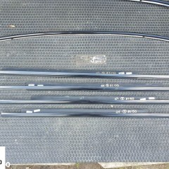 Listwa Listwy Zgarniajace Ramki Szyb Chrom Oklejone Czarne AUDI A4 B8 Sedan