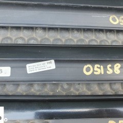 Listwa Listwy Zgarniajace Ramki Szyb Chrom Oklejone Czarne AUDI A4 B8 Sedan