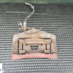 Zaciski Tarcze Klocki Oslony 320mm Swap Przod Przednie Hamulce Komplet AUDI A4 B6 B7