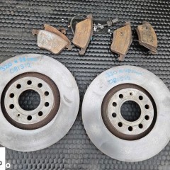 Zaciski Tarcze Klocki Oslony 320mm Swap Przod Przednie Hamulce Komplet AUDI A4 B6 B7