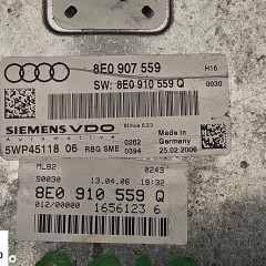 Komputer 8E0907559 8E0910559Q Moduł Sterownik Silnika Silnik Benzyna Audi A4 B7 VW