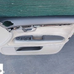 Boczek drzwi Prawy Przod UK Anglik Alcantara Swing Audi A4 B6 B7