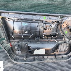 Boczek drzwi Prawy Przod UK Anglik Alcantara Swing Audi A4 B6 B7