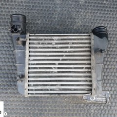 Intercooler 8E0145805AA Chłodnica Powietrza Lewy Lewa 2.0 TDI AUDI A4 B7