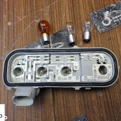 Wklad Lampy PRAWY 8E9945258 Mocowanie Zarowki Tyl Tylne AUDI A4 B6 Avant Kombi