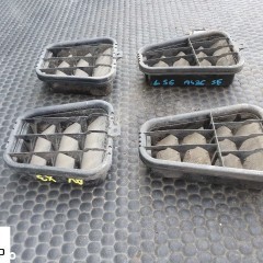 Kratka 4B0819181A 8E0819181 Wentylacyjna Bagaznika Powietrza Audi A4 B6 B7 Sedan Kombi 4B0819181B 4B0819181A 8E0819181