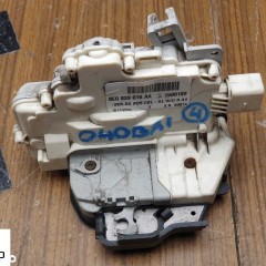 Zamek 8E0839015AA 8E0839016AA Zamki Drzwi Tyl Prawy Lewy Audi A4 B7 Seat Exeo Sedan Kombi
