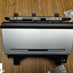 Popielniczka 2 DIN 8E0857951J 03S Klapka Wklad Carbon Srebrna Rybia Luska Audi A4 B6 B7