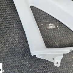 Osłony Osłona Sloneczna Poszycie Słupka Słupków Uchwyt Podsufitki Tapicerka Seat Cordoba 1 I 98r