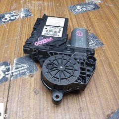 Silniczek 8E1959801B 8E1959802B Sterownik Podnoszenia Szyb Szyby Przod Przedni Europa Audi A4 B6 B7