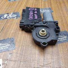 Silniczek 8E1959801B 8E1959802B Sterownik Podnoszenia Szyb Szyby Przod Przedni Europa Audi A4 B6 B7