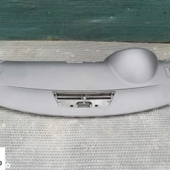 Konsola 8E1857067A Deska rozdzielcza Kokpit Soul Czarna Kraki Nawiew Podswietlane AUDI A4 B6 Europa