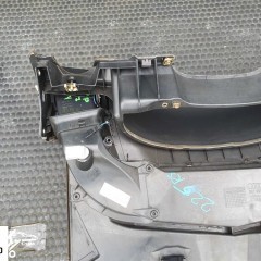 Konsola 8E1857067A Deska rozdzielcza Kokpit Soul Czarna Kraki Nawiew Podswietlane AUDI A4 B6 Europa