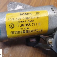 Silniczek Wycieraczki 1J6955711B 0390201541 Mechanizm Wycieraczka Spryskiwacz Szyby Klapa VW Golf IV 4