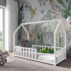 Łóżko dziecięce domek ANTOŚ z materacykiem w zestawie