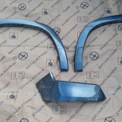 DODGE RAM 2019- LISTWA POD LAMPĘ PRZÓD PRAWA 6JU94TRMAD