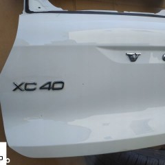 VOLVO XC40 II KLAPA BAGAZNIKA BLENDA 2017 XC 40