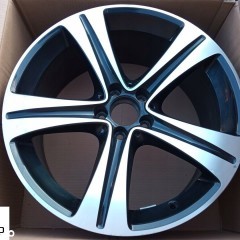 FELGA 19 MERCEDES SL 450 2314011400 2017 ORYGINAŁ