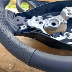 Skórzana kierownica  do Twojego Auta  wysyłka CAŁY KRAJ obszywanie