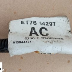 Ford Turneo Courier Dysza spryskiwacza szyby przedniej kompletne 2015