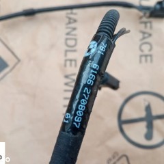 BMW X1 F48 SPRYSKIWACZE SZYBY PRZEDNIEJ KOMPLET 2708097 ORYGINAŁ 2018