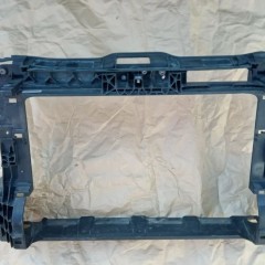 AUDI A1 PAS PRZEDNI 2010 ORYGINAŁ 8X0