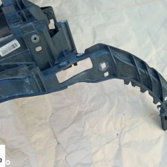 AUDI A1 PAS PRZEDNI 2010 ORYGINAŁ 8X0