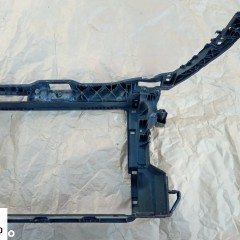 AUDI A1 PAS PRZEDNI 2010 ORYGINAŁ 8X0