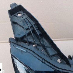 RENAULT TALISMAN LAMPA PRAWA 260108543R ZWYKŁA 2019