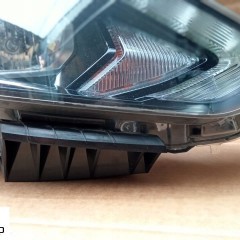 NISSAN QASHQAI J11 LAMPA PRAWA LED KOITO 10018013