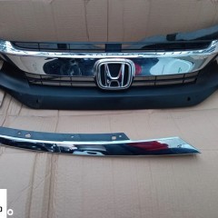 HONDA CIVIC X SEDAN LISTWA CHROM LAMPY PRAWA 2017> ŁADNA