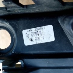 OPEL ASTRA K V LIFT ŚRODKOWA KRATKA ZDERZAKA PRZÓD PRZEDNIA 39130494