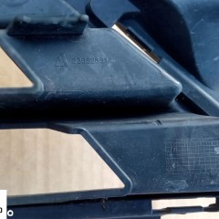 OPEL ASTRA K V LIFT ŚRODKOWA KRATKA ZDERZAKA PRZÓD PRZEDNIA 39130494