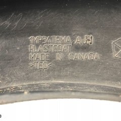 GRAND CHEROKEE WK2 LISTWA BŁOTNIKA PRAWY PRZÓD