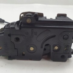 VW PASSAT B7 2.0 TDI ZAMEK DRZWI PRAWY PRZÓD