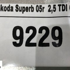 SKODA SUPERB I PODNOŚNIK SZYBY PRAWY PRZÓD