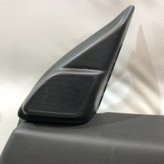 VOLVO V50 BOCZEK DRZWI PRAWY PRZÓD 04-12