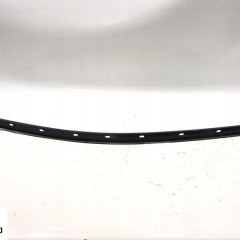 MERCEDES W208 LISTWA SZYBY DRZWI LEWY PRZÓD COUPE